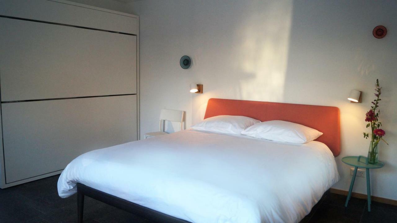 Room With A Few Ámsterdam Exterior foto